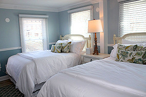 Deluxe Guestroom | Hotel Manisses Block Island